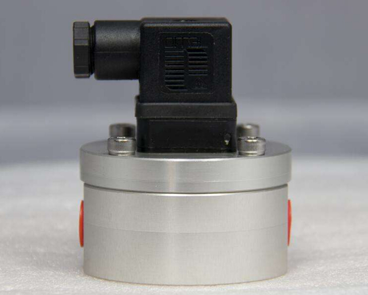 High precision micro flowmeter